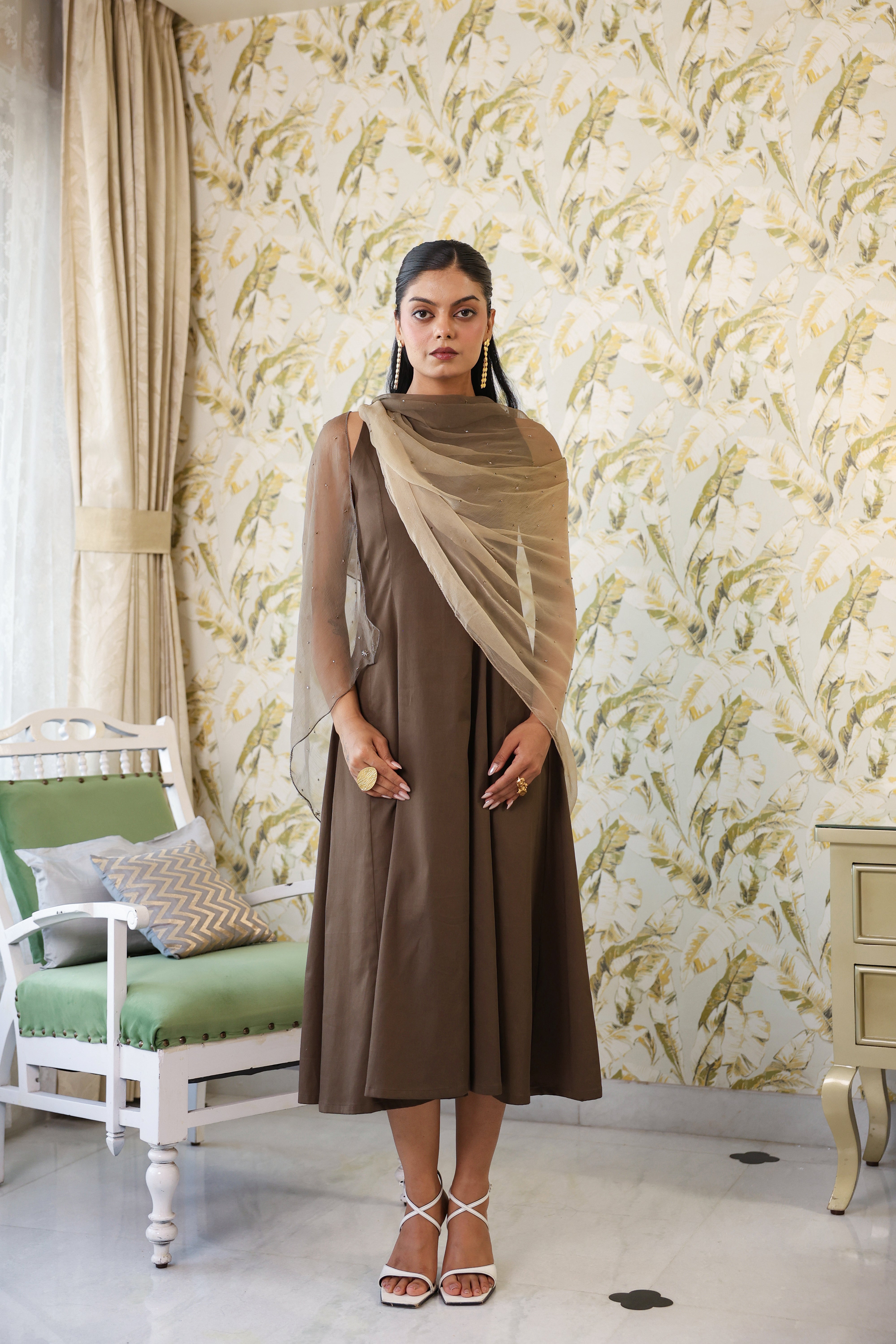 POETRY IN OLIVE DRESS