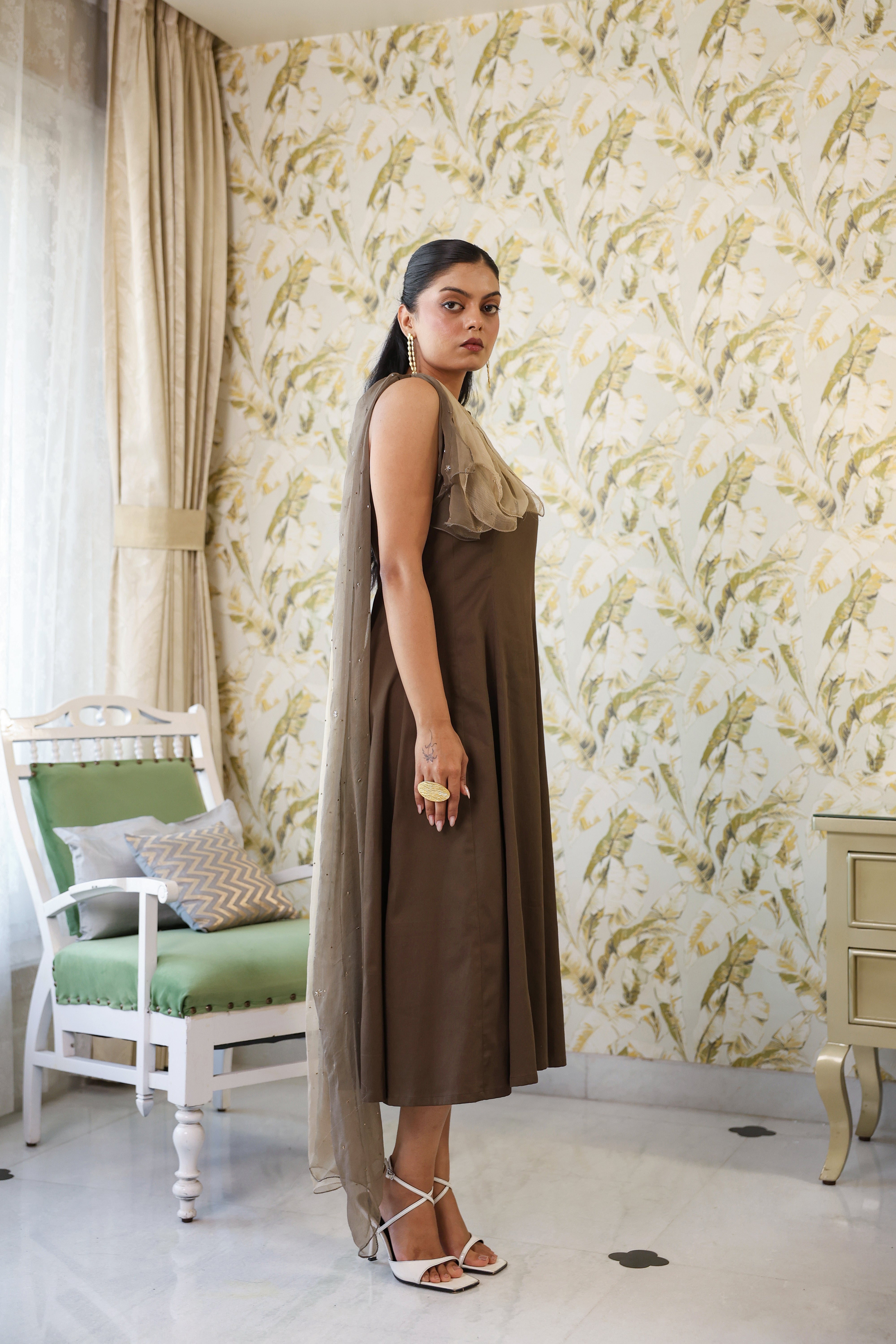 POETRY IN OLIVE DRESS